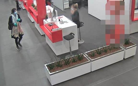 Fahndung nach einer Frau wegen Betrug in Heilbronn